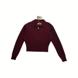 Suéter con zipper de mujer en color vino oscuro