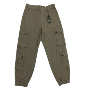 Pantalón cargo de hombre en color topo