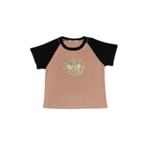 Blusa o playera para mujer de manga corta en color negro y palo rosa
